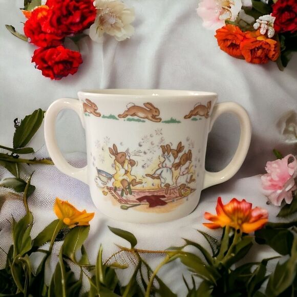 Bunnykins Hug A Mug Bunnies Blowing Bubbles NEW No Box 2 Handles ROYAL DOULTON.  - Picture 14 of 16